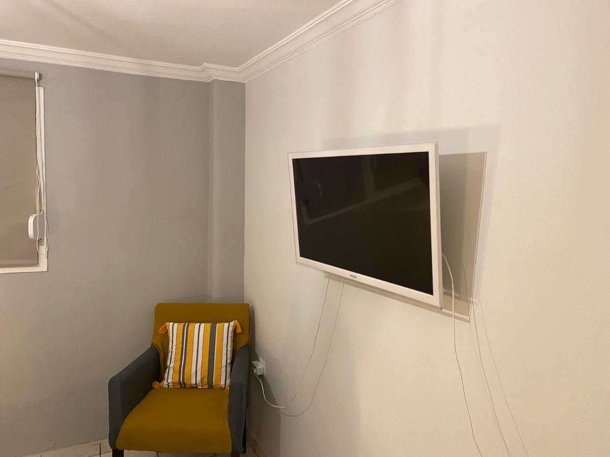 Olas 1-Bedroom Apartment Near The Center Of Αθήνα Εξωτερικό φωτογραφία